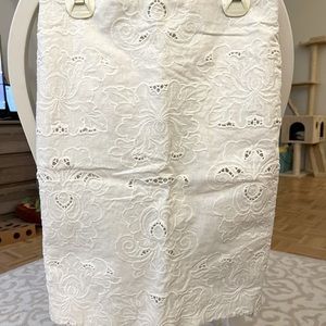 Ann Taylor White Lace Pencil Skirt